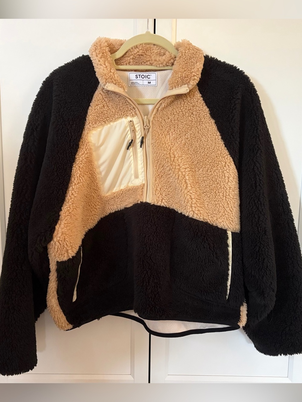 Stoic black and tan half zip cropped fleece, never been worn!